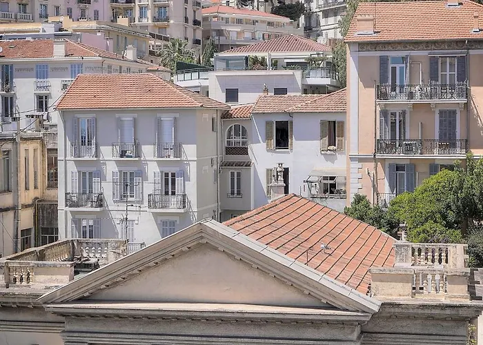 Le Eve- 350m Mer- 600 Palais-vca Lejlighed *